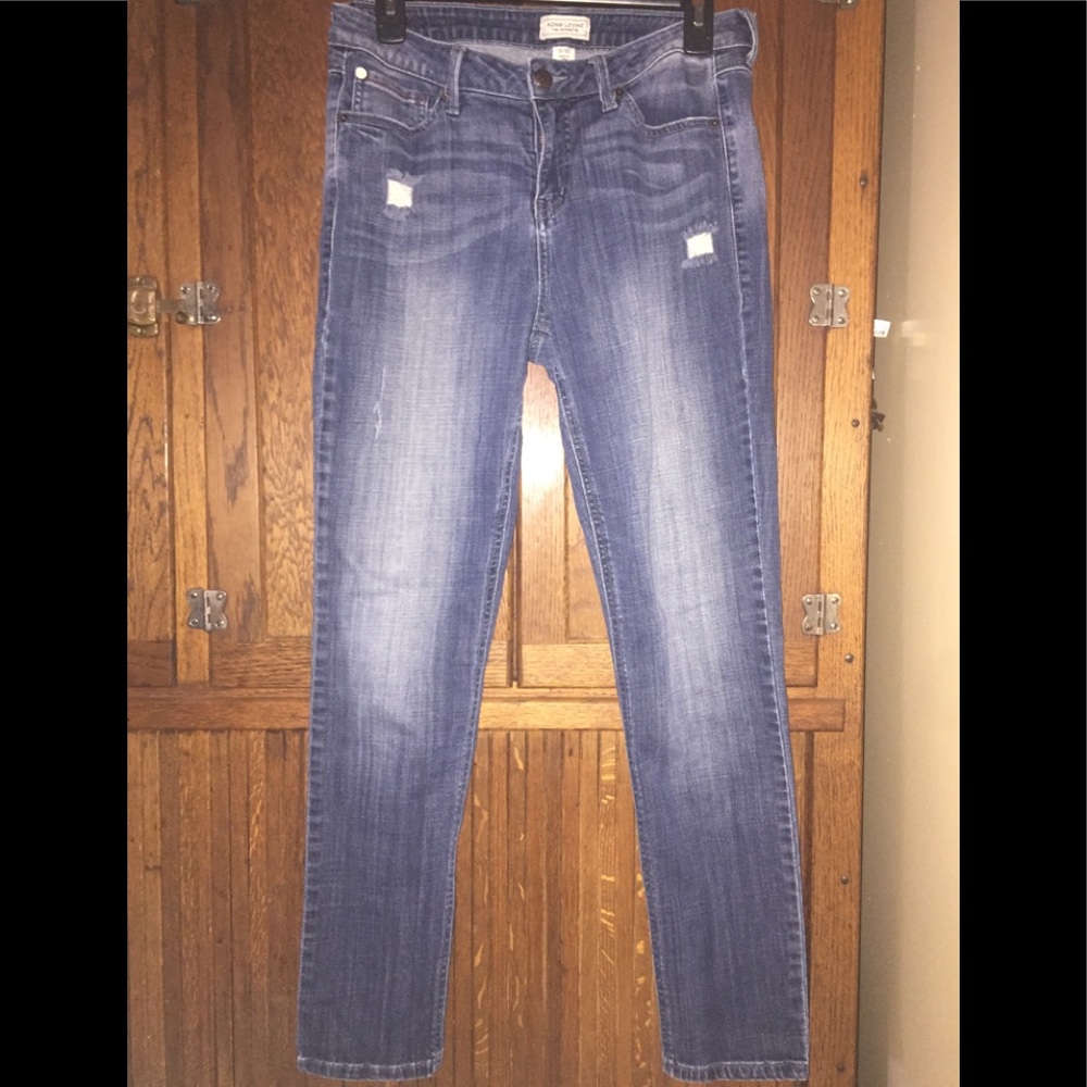 Adam Levine The Patriette Distressed Jeans Sz 9/10